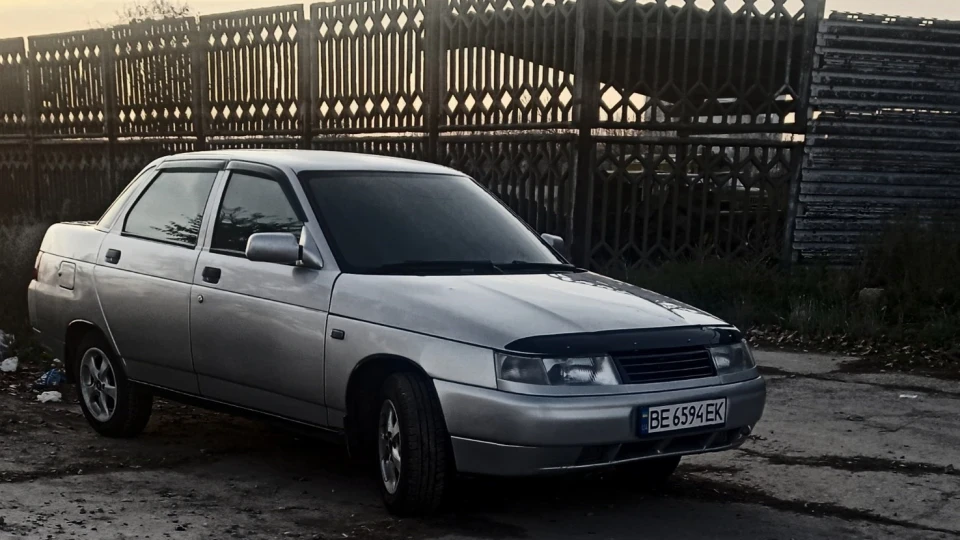 Lada 2110