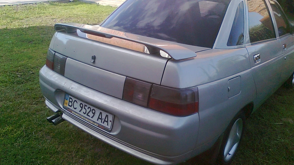 Lada 2110 4
