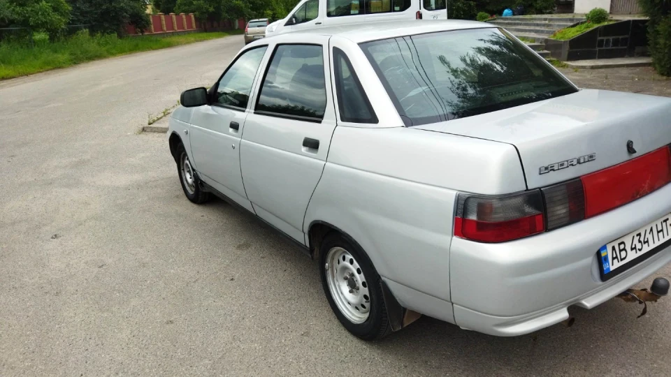 Lada 2110 2