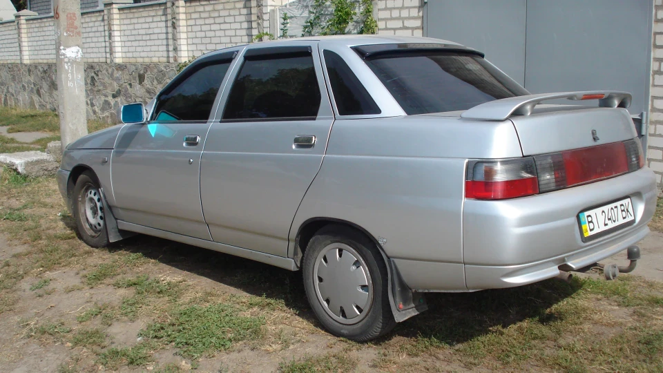 Lada 2110