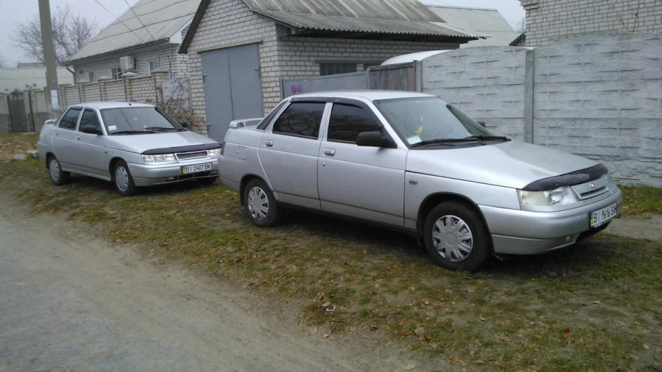 Lada 2110 4