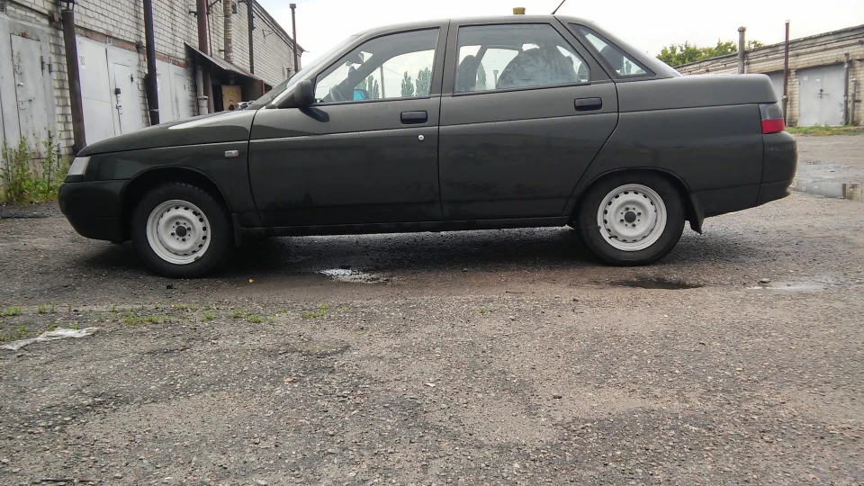 Lada 2110 2