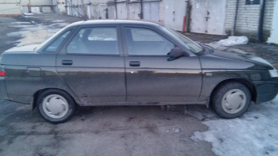 Lada 2110 4