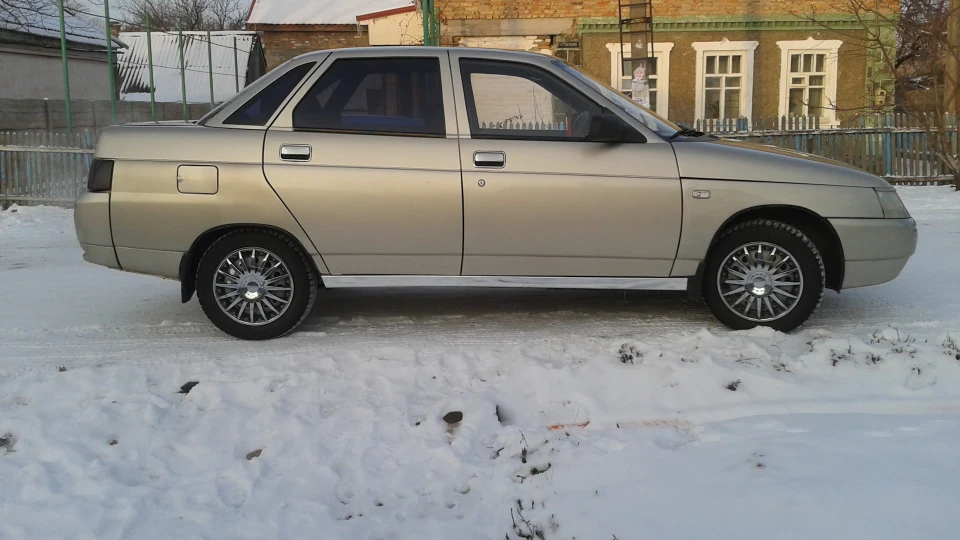 Lada 2110 2