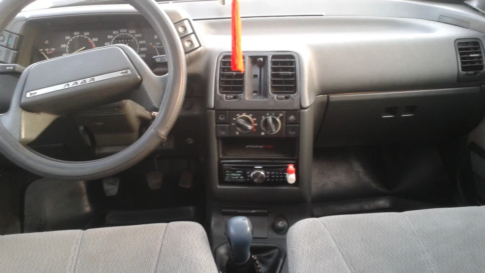 Lada 2110 3