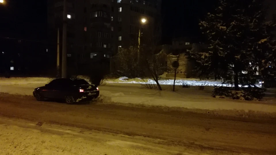 Lada 2110 4
