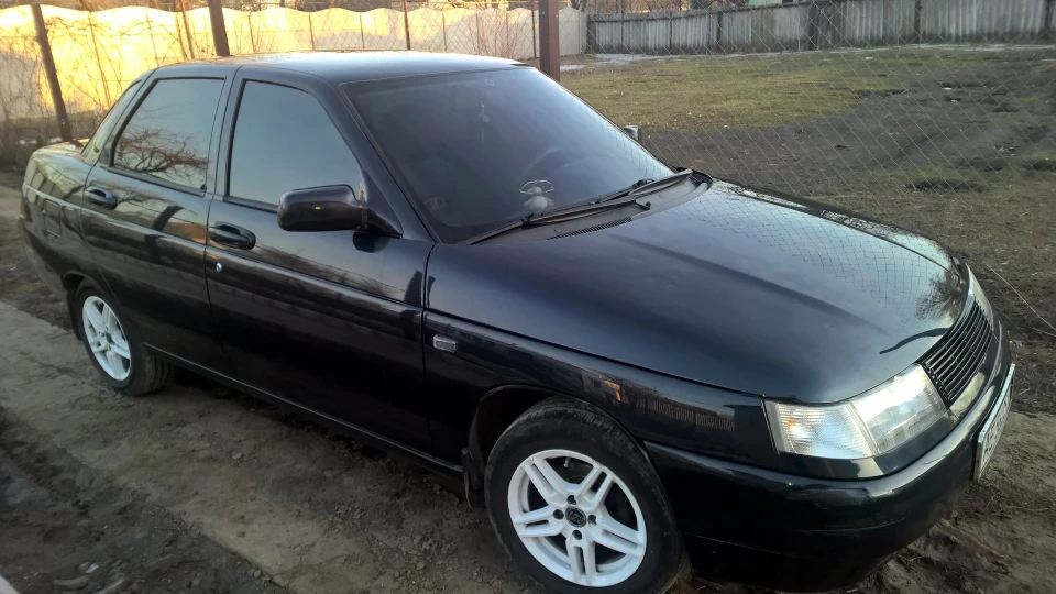 Lada 2110