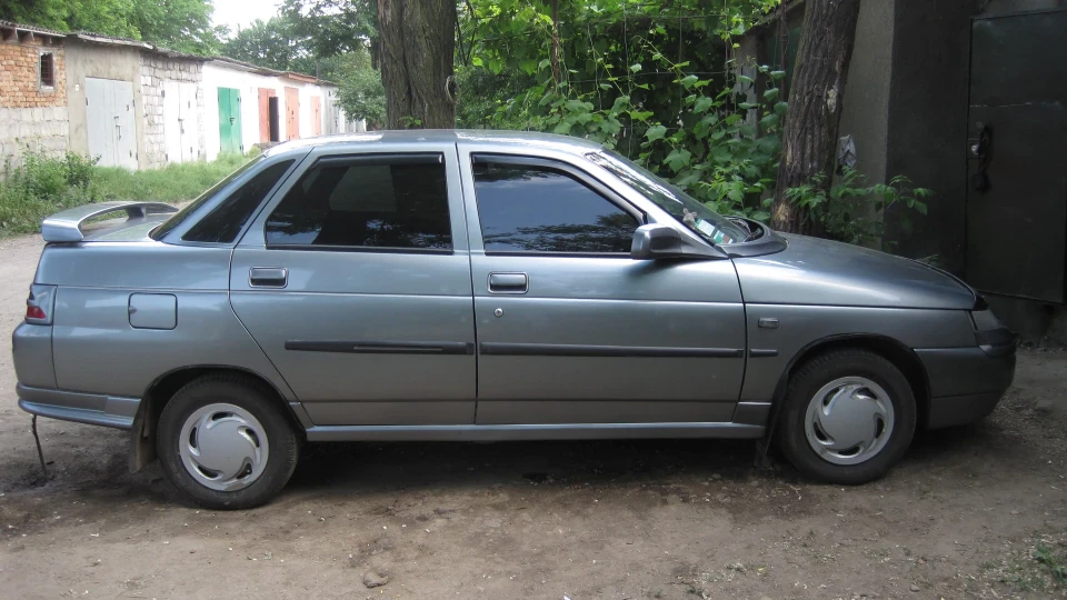 Lada 2110 2