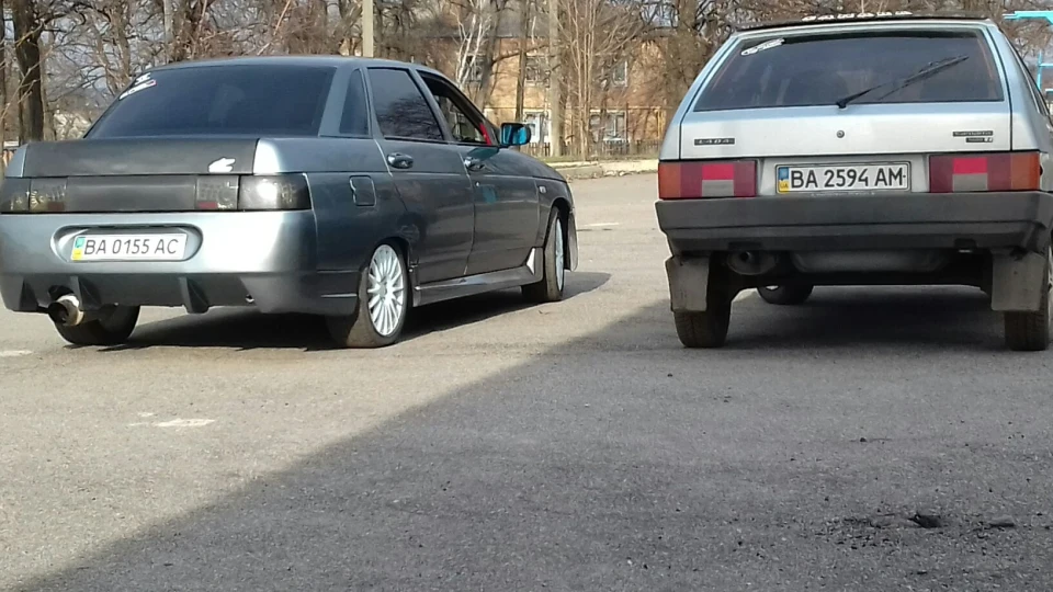 Lada 2110 4