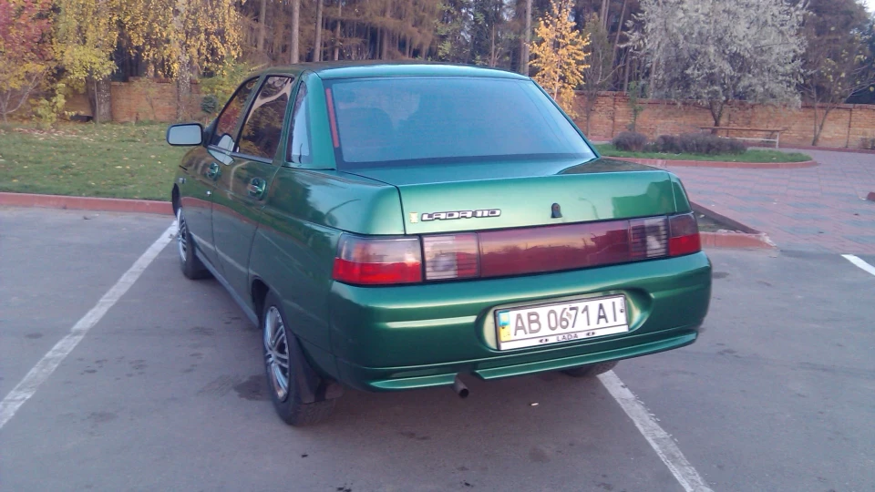 Lada 2110 4