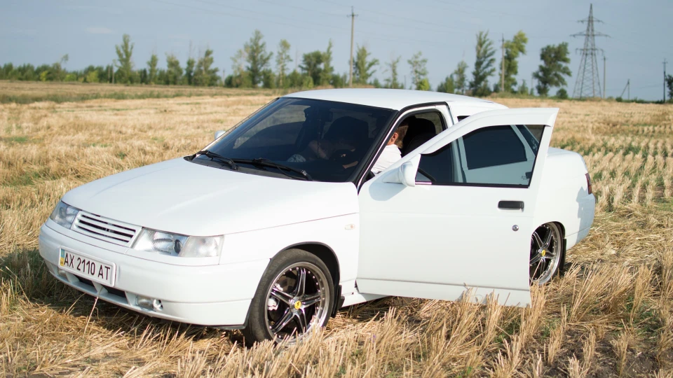 Lada 2110