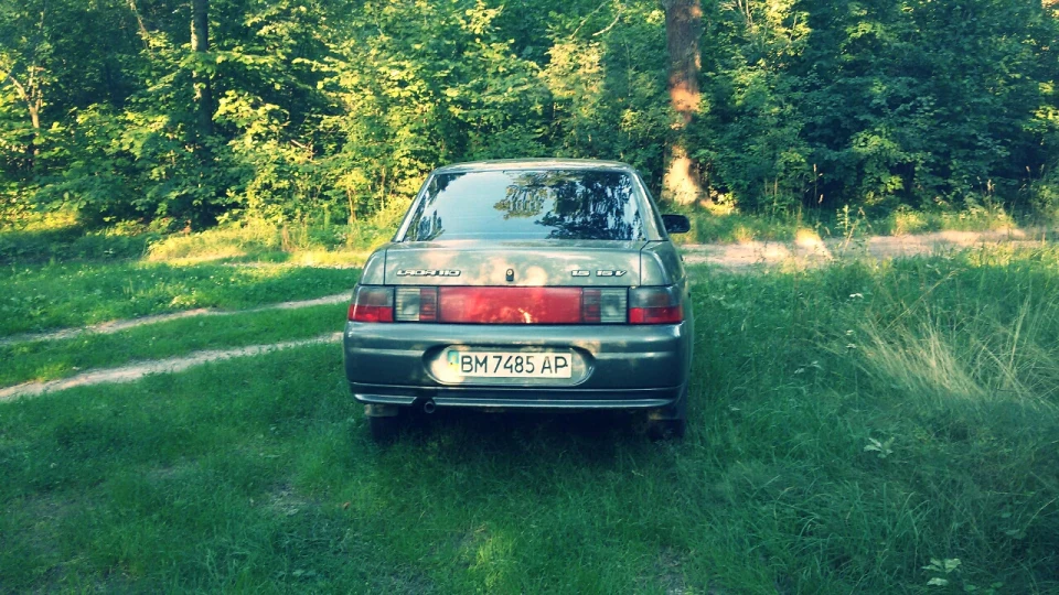 Lada 2110 4