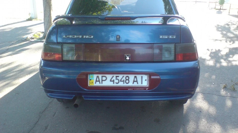 Lada 2110 4