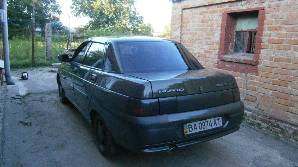 Lada 2110 4