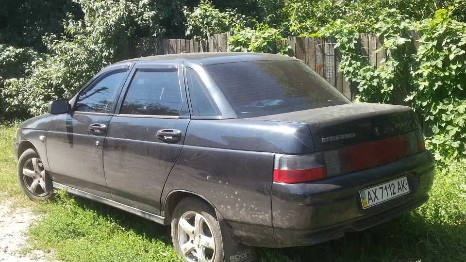 Lada 2110 2