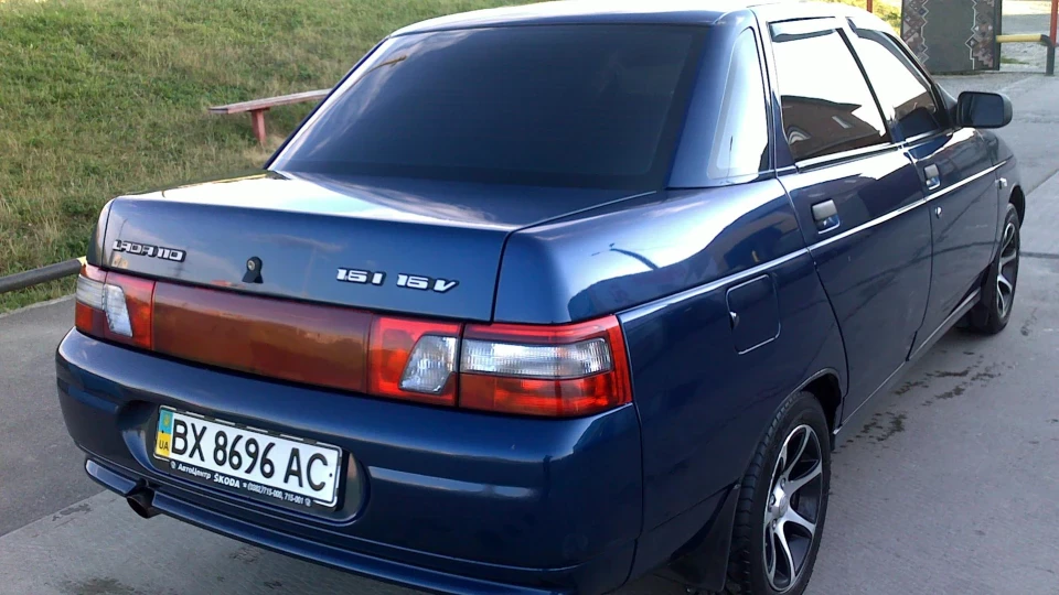 Lada 2110 3