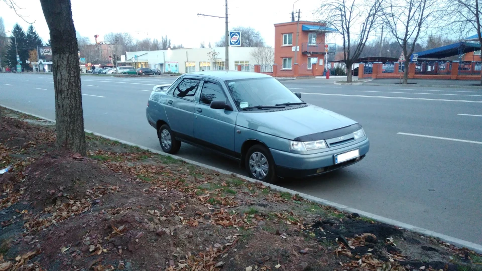 Lada 2110 4