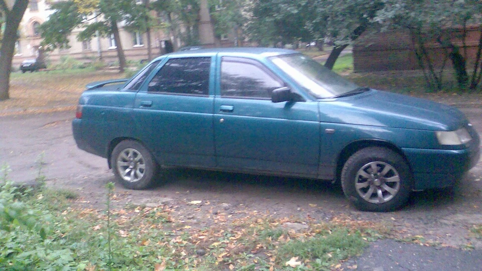 Lada 2110 4