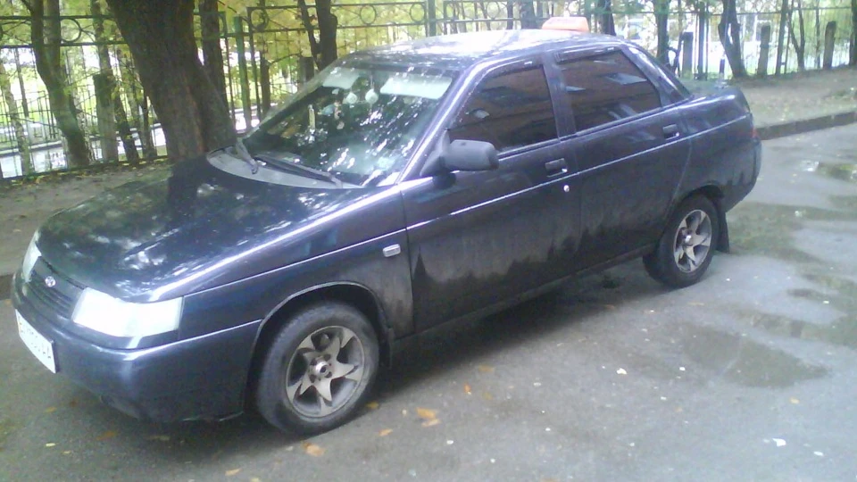 Lada 2110 2