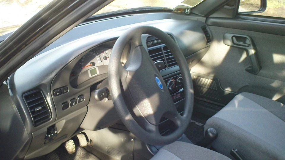 Lada 2110 シ 2