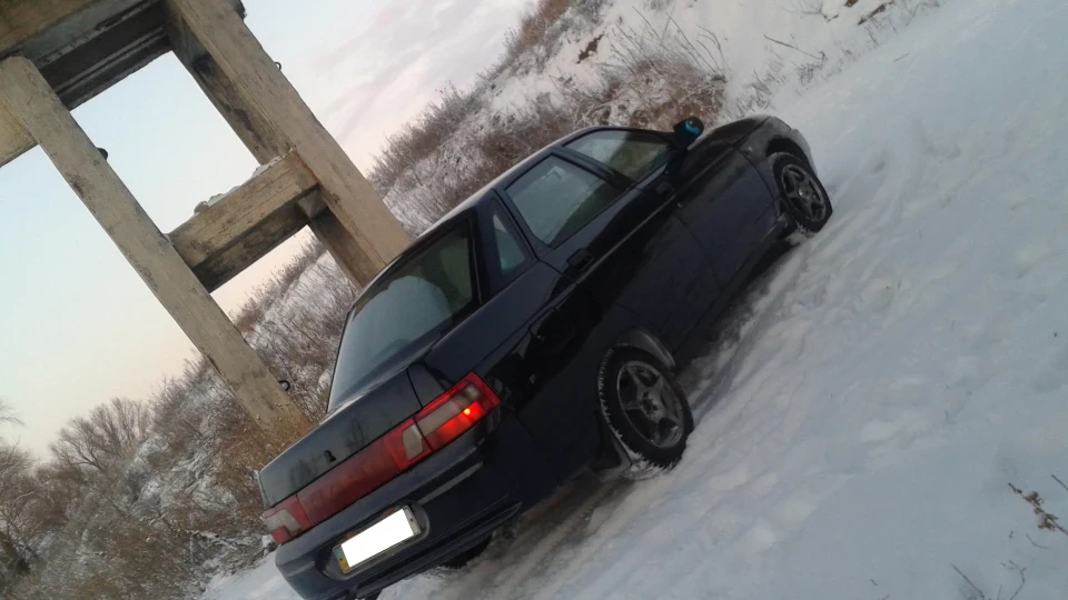Lada 2110 4