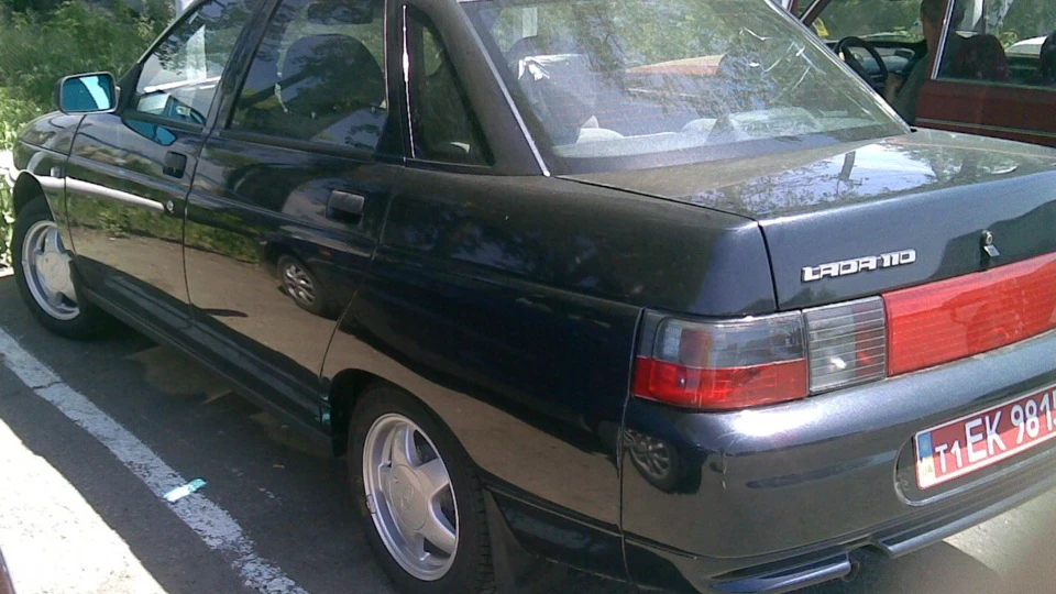 Lada 2110 2