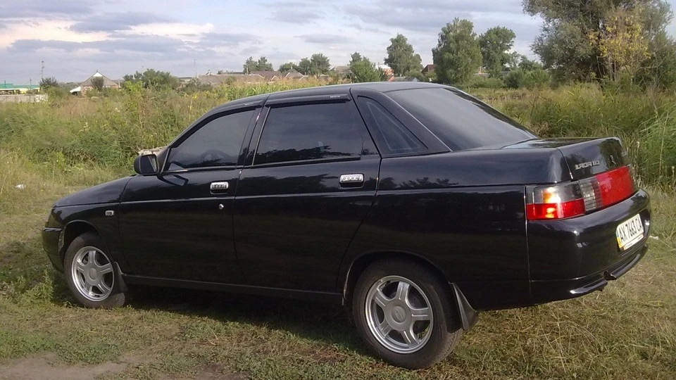 Lada 2110 5