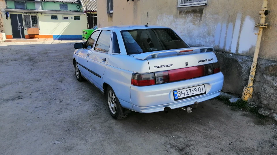 Lada 2110 2