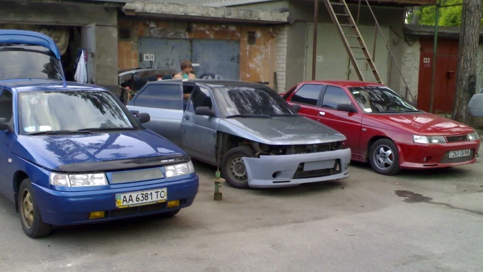 Lada 2110 4