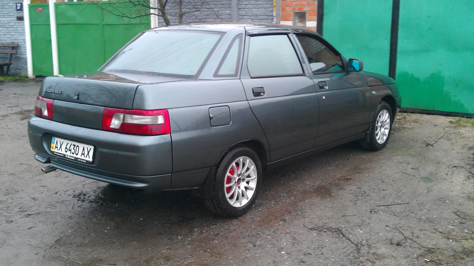 Lada 2110 1.6 8v 4