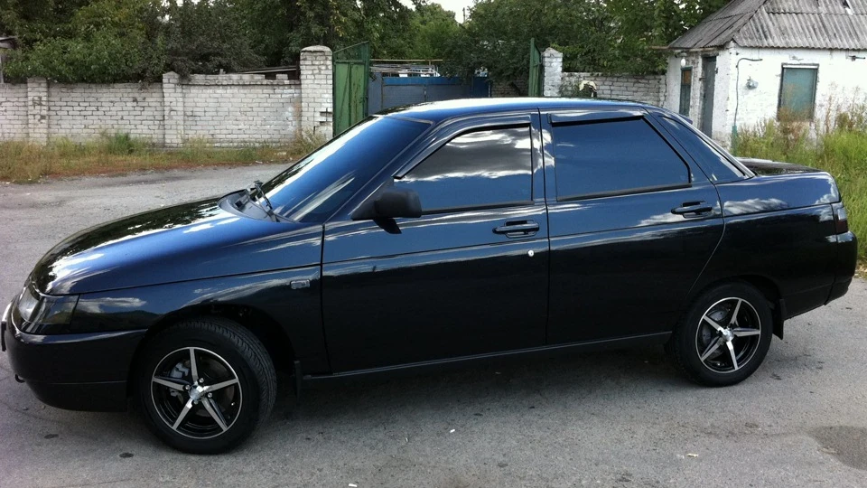Lada 2110 Black shark 2