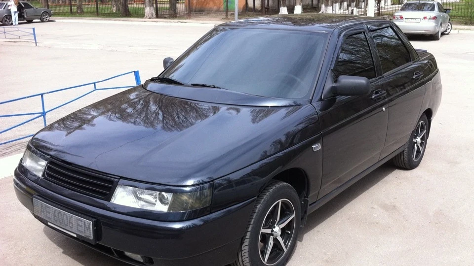 Lada 2110 Black shark 4