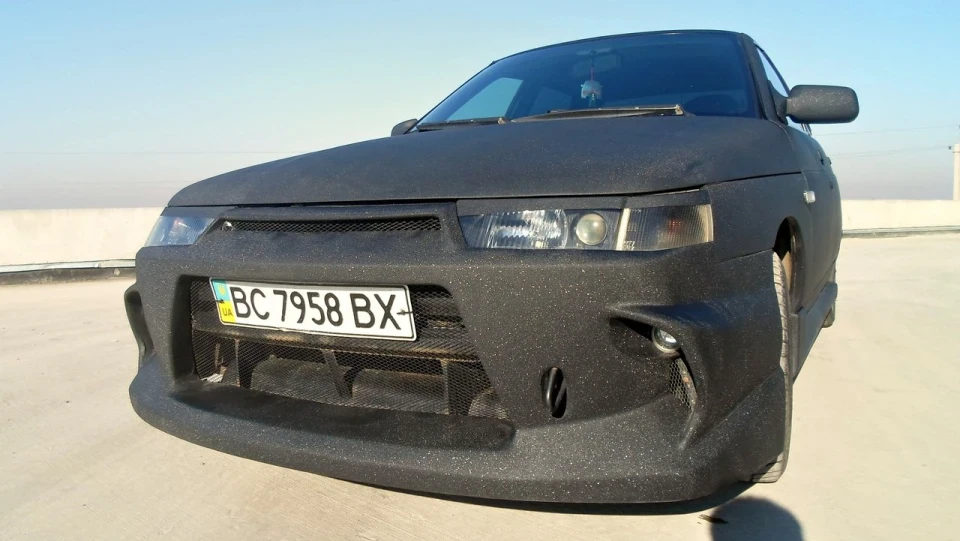 Lada 2110 Black Spot