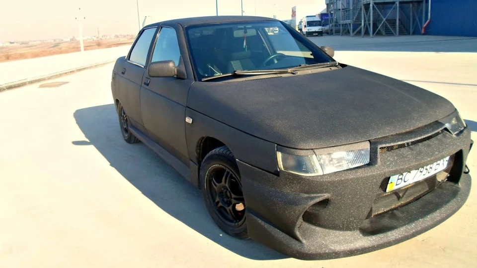 Lada 2110 Black Spot 2