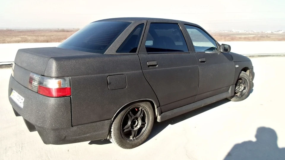 Lada 2110 Black Spot 3