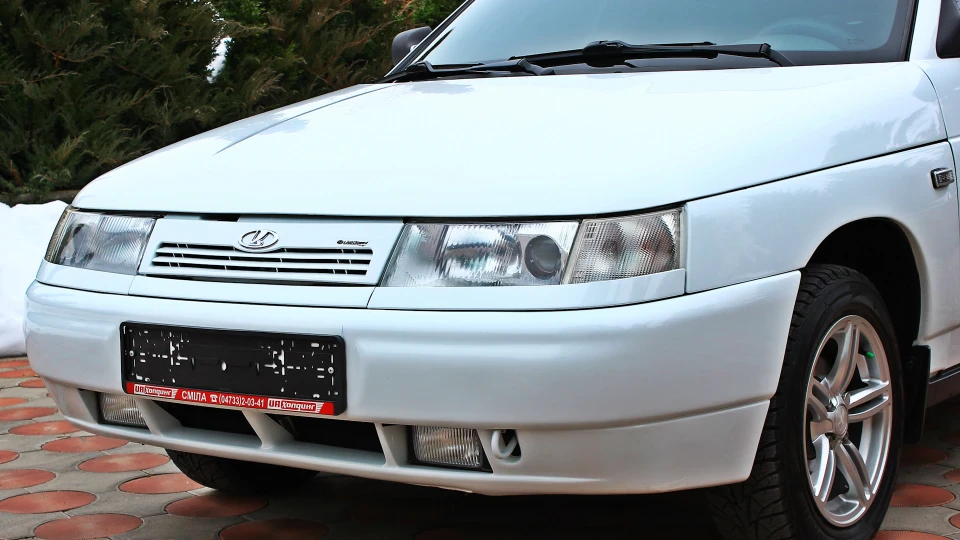 Lada 2110 BOGDAN 4