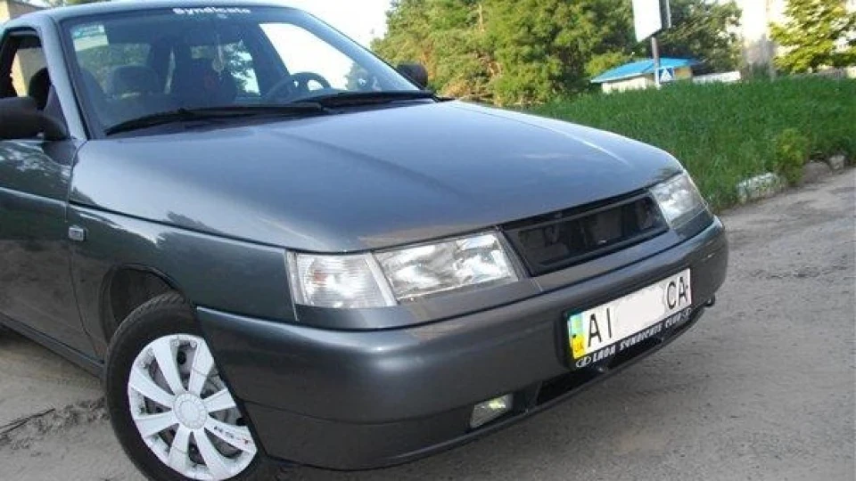 Lada 2110 Сера десRтина