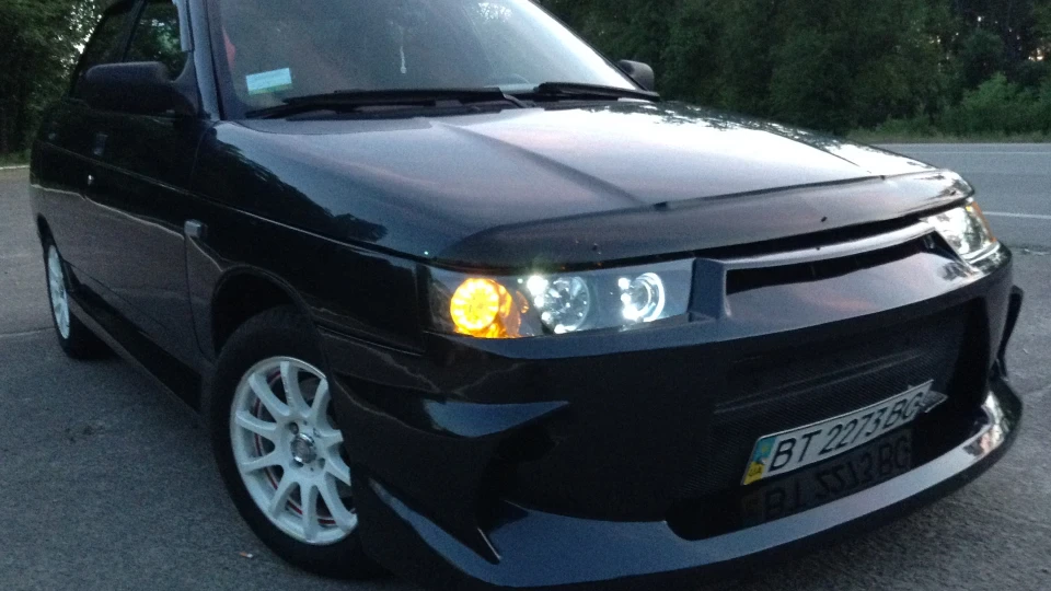 Lada 2110 Чорна бестія 4