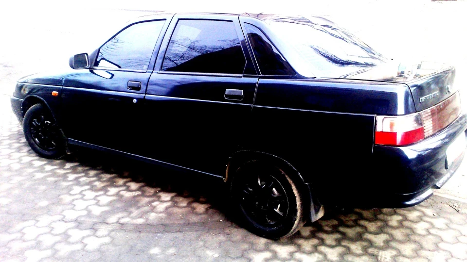 Lada 2110 DayMon 2