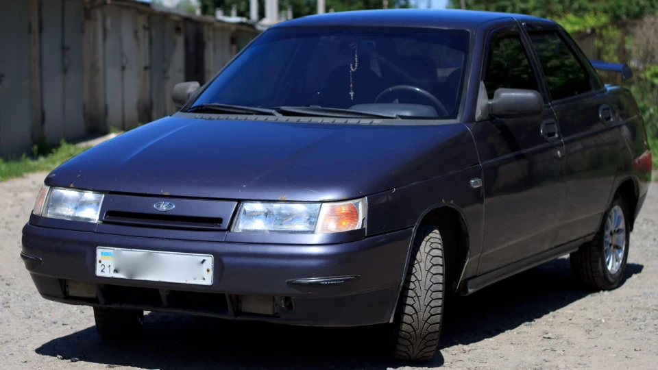 Lada 2110 Ще й карбюраторна ;)