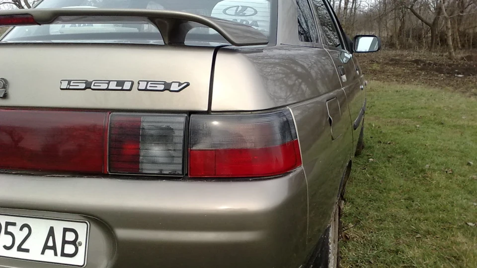Lada 2110 GLI 16V 3