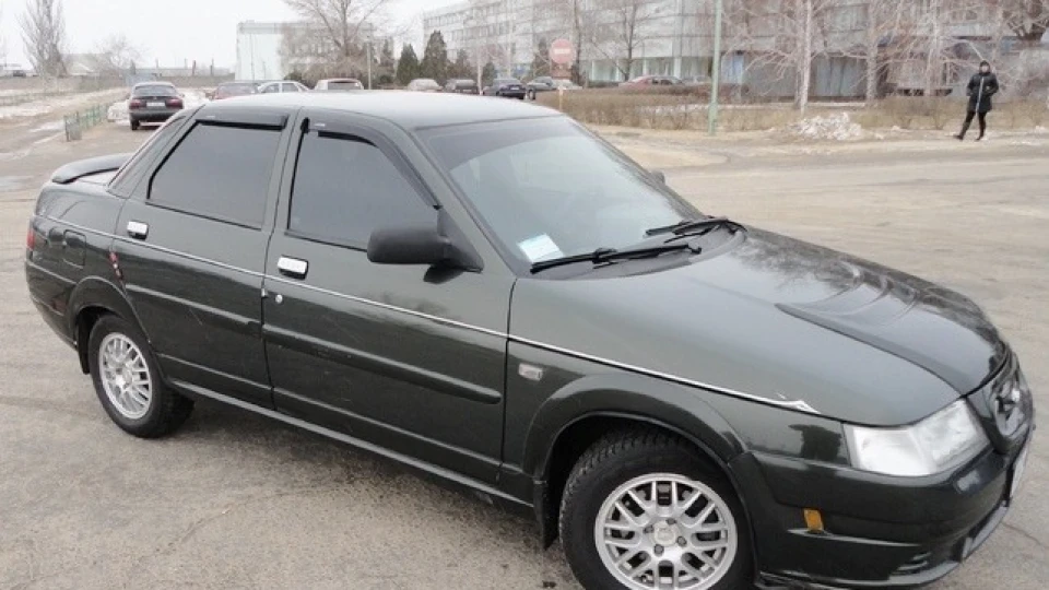 Lada 2110 КрАЗ кольору золото інків