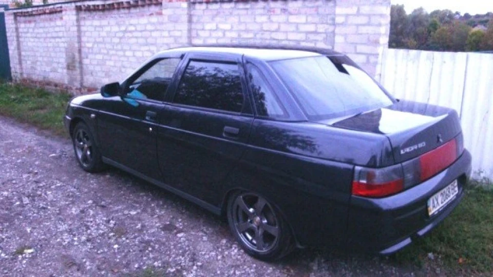 Lada 2110 Mad Black 2