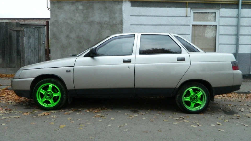 Lada 2110 Mcqueen 5
