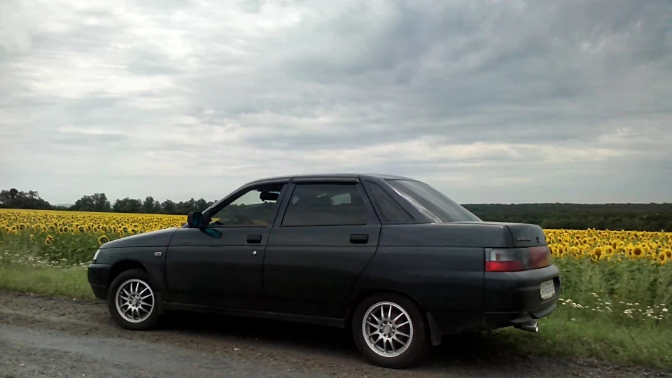 Lada 2110 MilkyWay 5