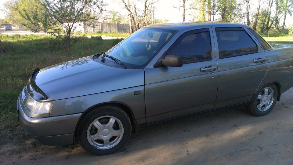 Lada 2110 SEDOY 4