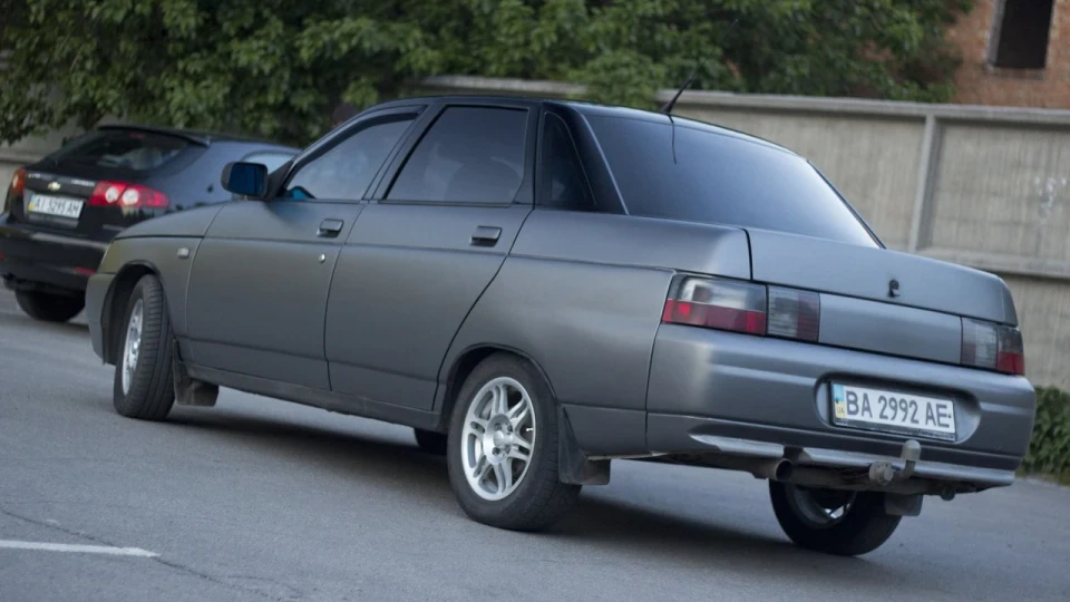 Lada 2110 Сірий Мат Антрацит 2