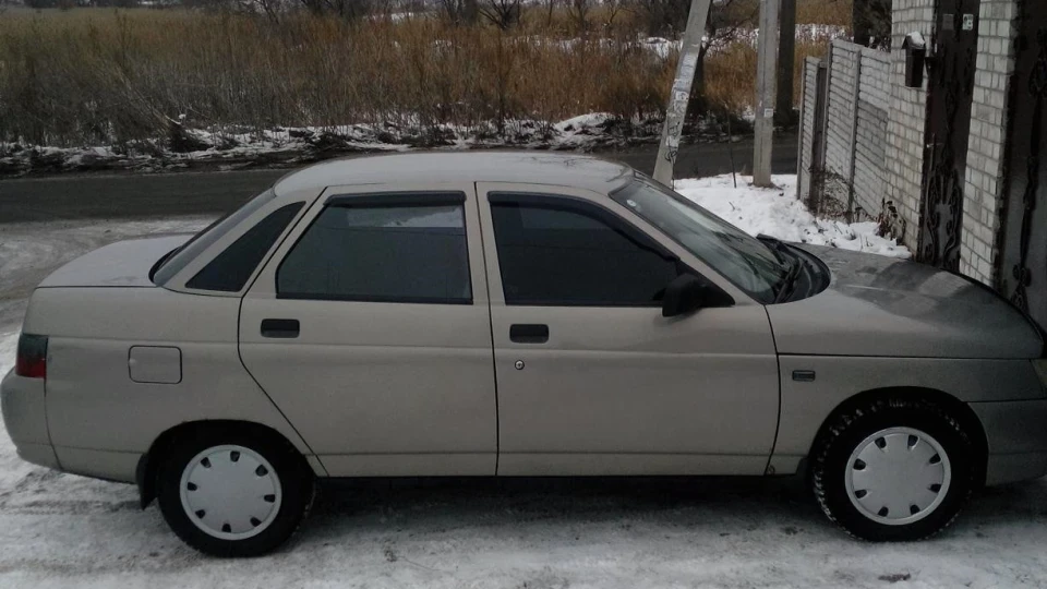 Lada 2110 Сірий VOLK 3