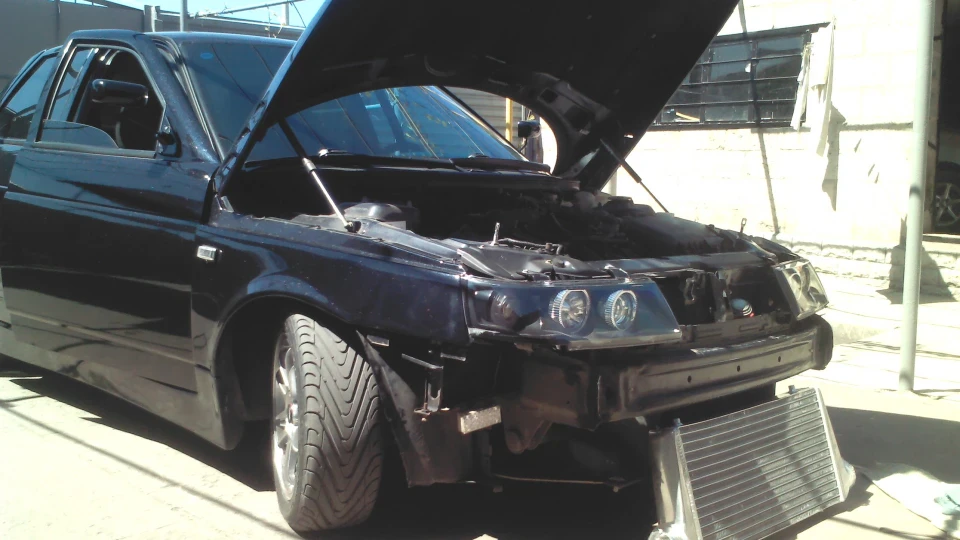 Lada 2110 Shadow 4