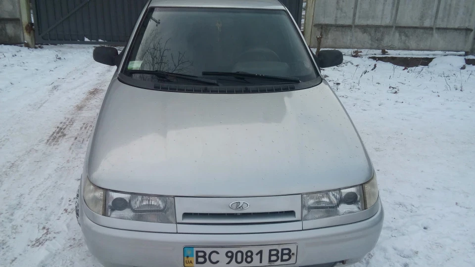Lada 2110 Silver-Metallic 2